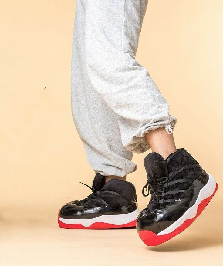 SnugKicks™ Breds